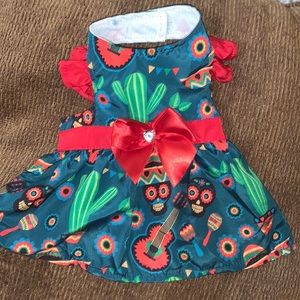 Superr cute dog dress!!